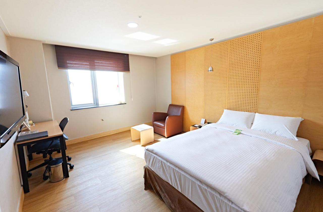 Changwon Hotel Dış mekan fotoğraf
